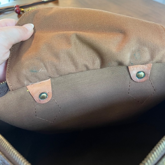 Authentic Louis Vuitton speedy 30 - Picture 7 of 11